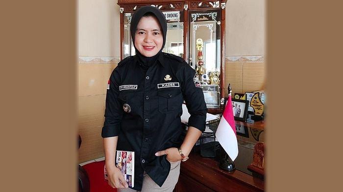 Wiwi Widiawati, Kades Mantan TKI Kembali Pimpin Desa Teja