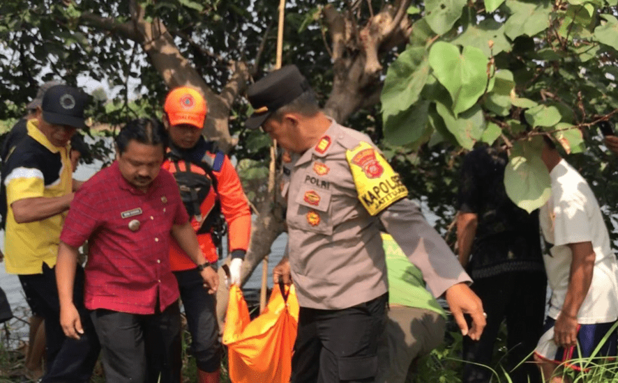 Pasangan Suami Istri Tenggelam di Sungai Cimanuk