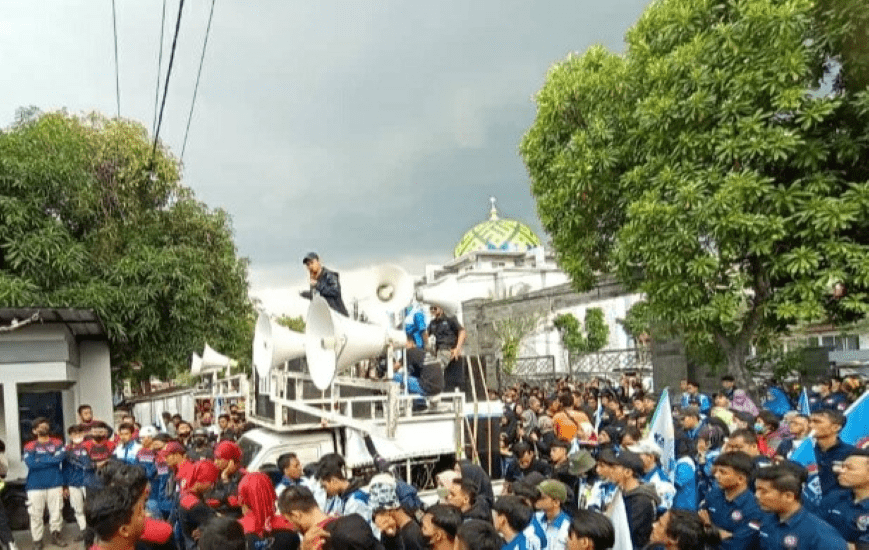 UMK Majalengka 2024 Naik Rp 77.269 UMK Majalengka 2024 Naik Rp 77.269