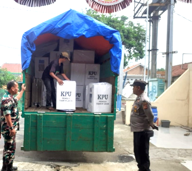 Puluhan Petugas Pemilu di Majalengka Tumbang Puluhan Petugas Pemilu di Majalengka Tumbang