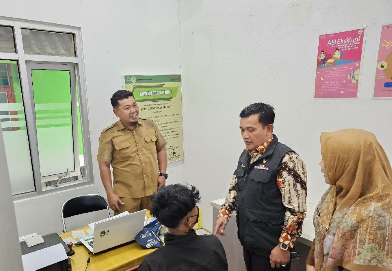Sidak Puskesmas Munjul, Pj Bupati Mengaku Kecewa Sidak Puskesmas Munjul, Pj Bupati Mengaku Kecewa