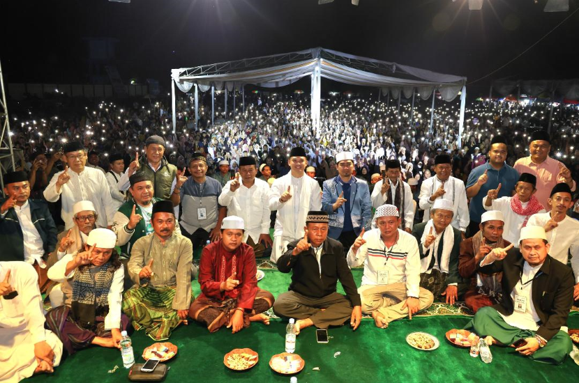 Jamaah Tabligh Akbar Doakan Eman-Dena Memimpin Majalengka Jamaah Tabligh Akbar Doakan Eman-Dena Memimpin Majalengka