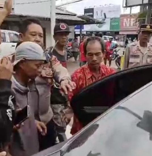 Cabuli Keponakan, Pelaku Nyaris Dimassa Cabuli Keponakan, Pelaku Nyaris Dimassa