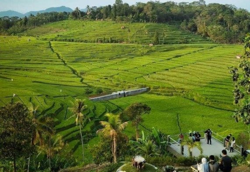 Kunjungan Wisatawan ke Majalengka Meningkat Kunjungan Wisatawan ke Majalengka Meningkat