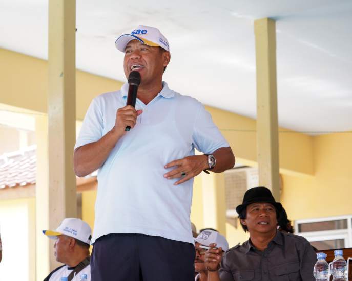 Bupati Eman Akan Pidanakan Calo Tenaga Kerja Bupati Eman Akan Pidanakan Calo Tenaga Kerja
