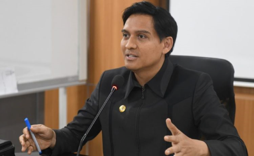 Prioritaskan Rakyat, Lucky Hakim Menolak Mobil Dinas Baru Prioritaskan Rakyat, Lucky Hakim Menolak Mobil Dinas Baru