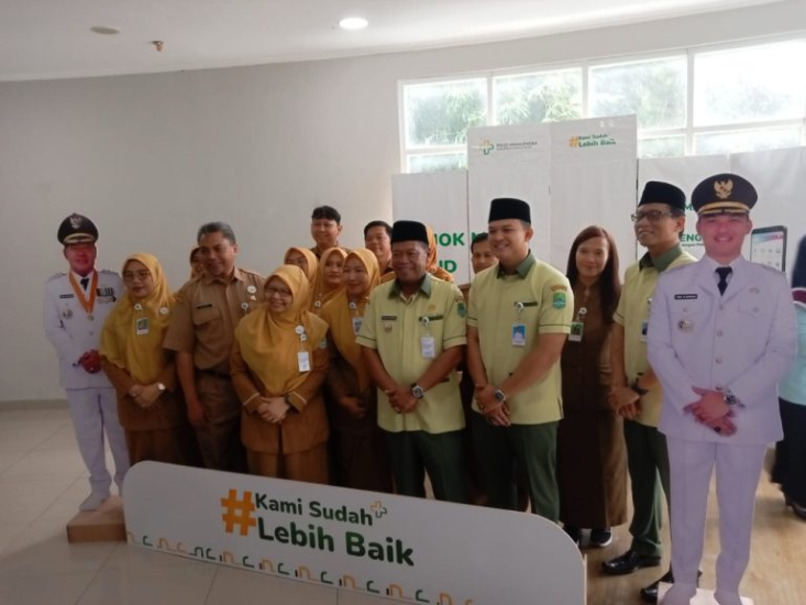 Pelayanan Dikeluhkan, Dewas RSUD Majalengka Angkat Bicara Pelayanan Dikeluhkan, Dewas RSUD Majalengka Angkat Bicara