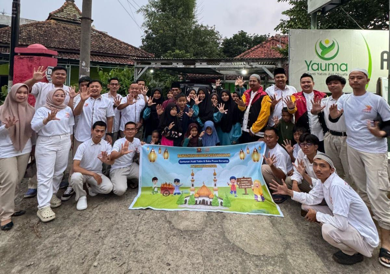 PC Tidar Majalengka Peduli Anak Yatim PC Tidar Majalengka Peduli Anak Yatim