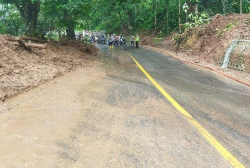 Akses Jalan Nasional Majalengka-Kuningan Sudah Bisa Dilalui Akses Jalan Nasional Majalengka-Kuningan Sudah Bisa Dilalui