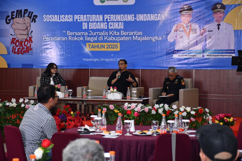 Pemkab Majalengka Berkomitmen Gempur Rokok Ilegal Pemkab Majalengka Berkomitmen Gempur Rokok Ilegal