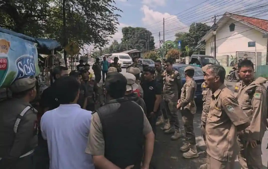 Bangunan Liar Jalur Majalengka-Kadipaten Ditertibkan